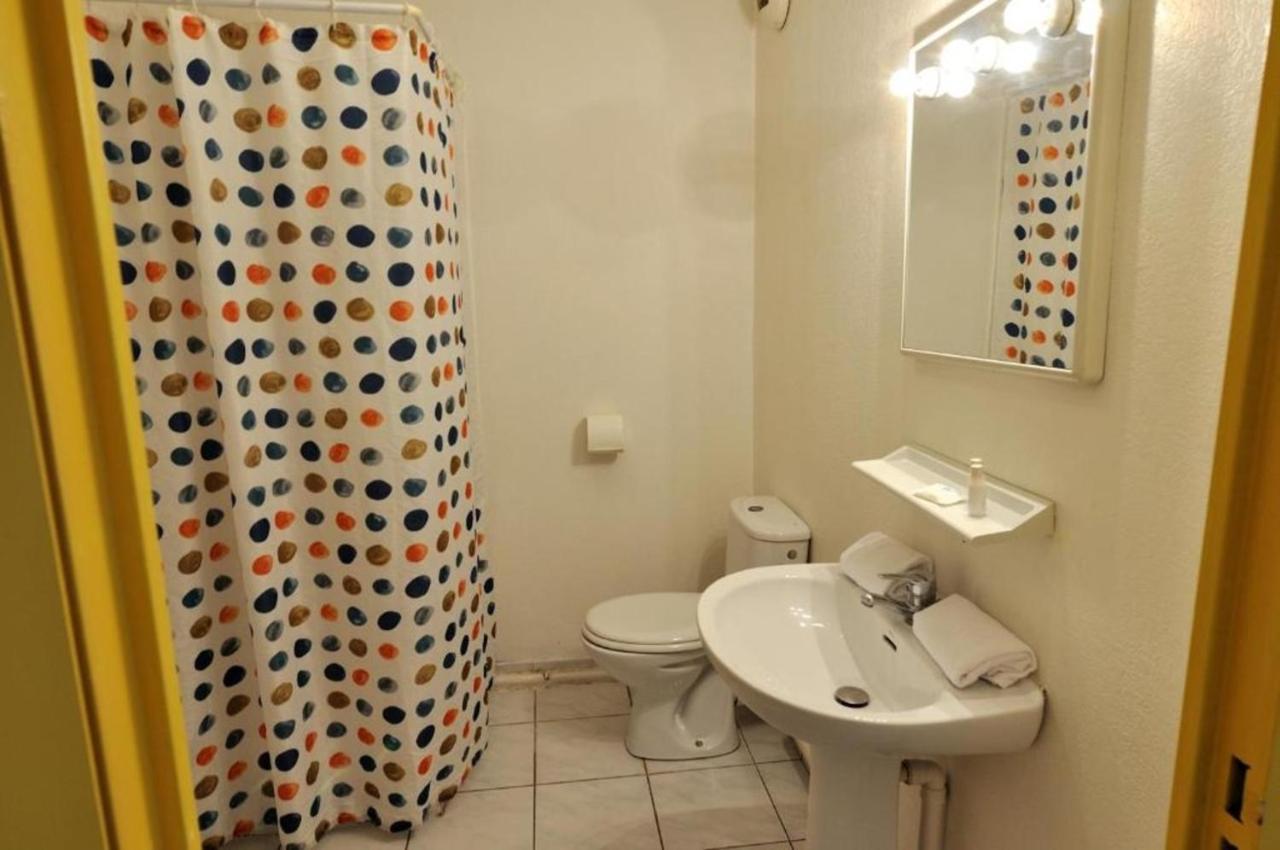 Chambre Chez L'Habitant Chatillon Dans Appartement Partage Avec D'Autres Visiteurs Et Espace Journee Luaran gambar